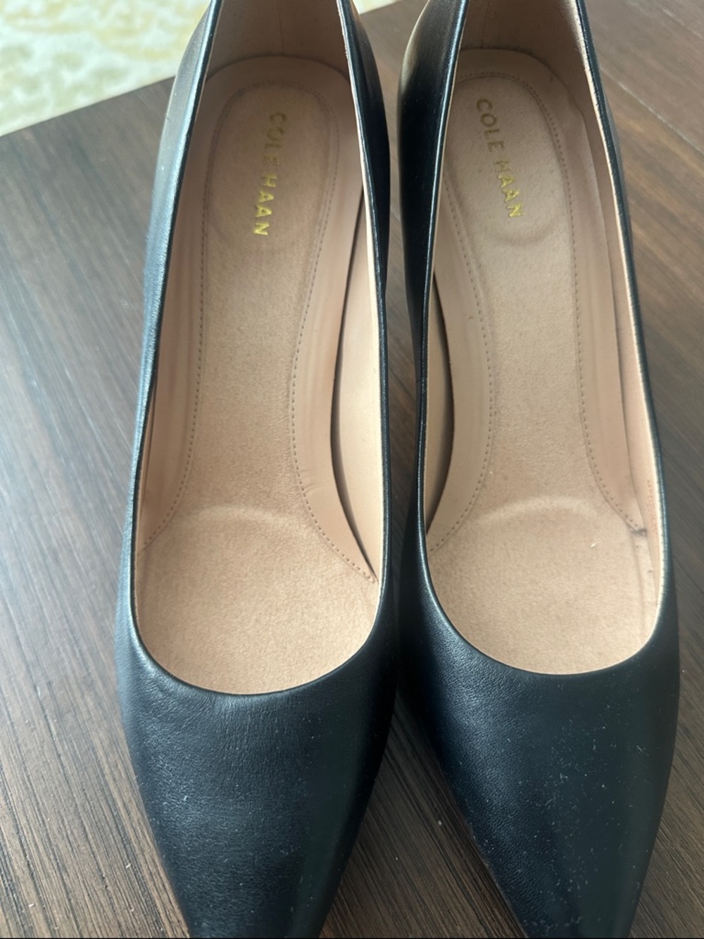 Brand New Cole Haan Go-To Janey Pointed-Toe Mid Heel Pumps - Picture 2 of 8
